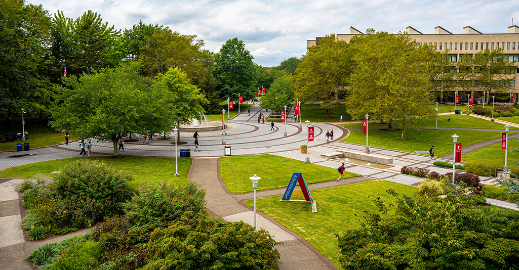 Stony Brook University Academic Mall