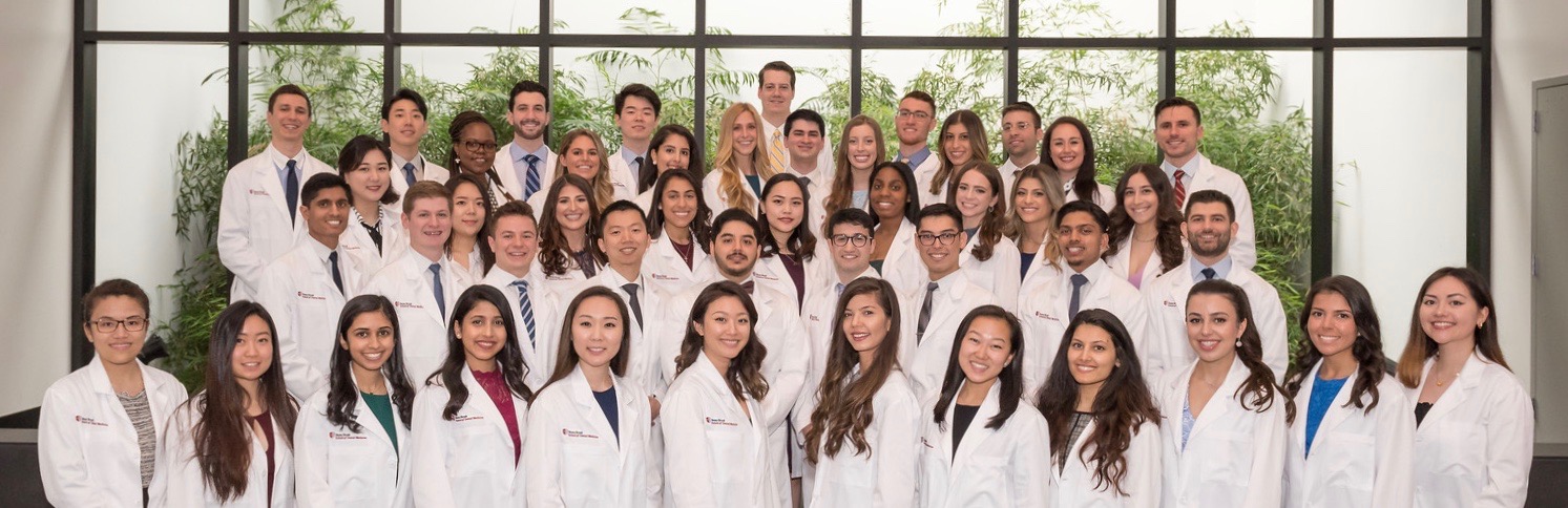 Stony Brook School of Dental Medicine's Class of 2022 at the 2019 White Coat Ceremony